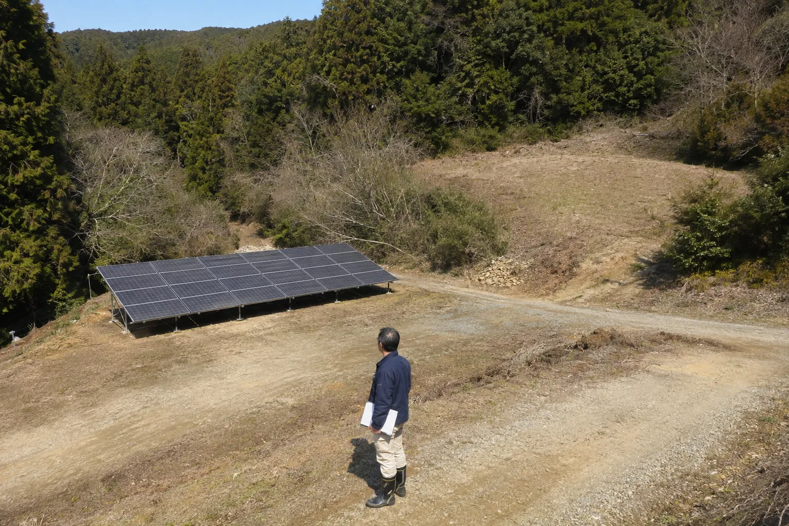 土地の相続税はいくらかかる？評価方法と負担を抑える具体的な対策を解説